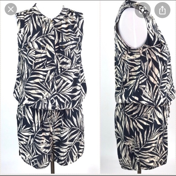 Banana Republic Dresses & Skirts - Banana Republic Romper Size 2 Safari